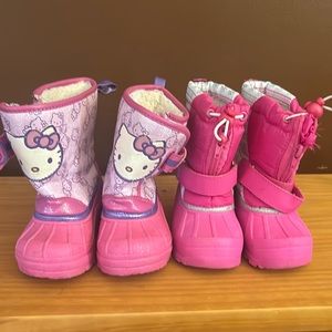 👣2 pairs of kids boots size 6 and 5/6 hello kitty